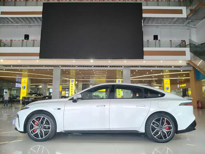 Dongfeng Yipai eπ 007, 2025 — фото 4 из 9