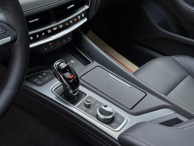 Cadillac CT5, 2024 — фото 11 из 12