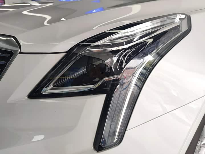Cadillac XT5, 2023 — фото 5 из 9