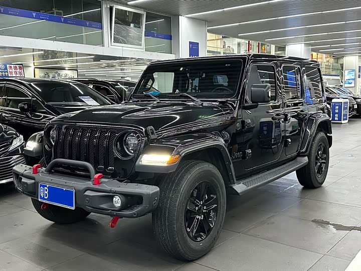 Jeep Wrangler, 2023 — купить в Иванове под ключ