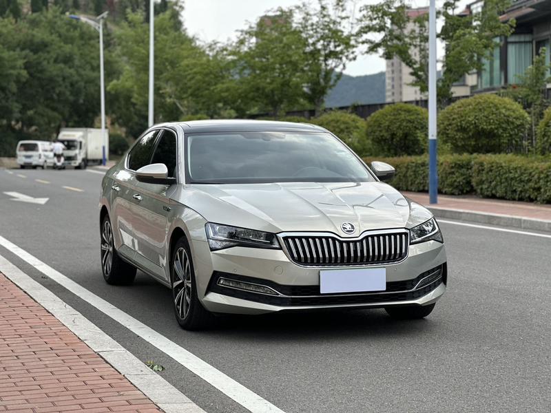 Skoda Superb, 2022 — фото 3 из 12