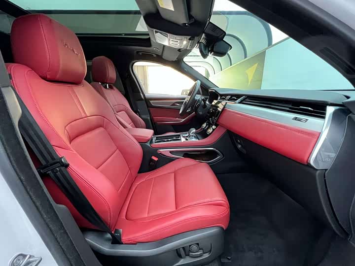 Jaguar F-Pace, 2023 — фото 8 из 9