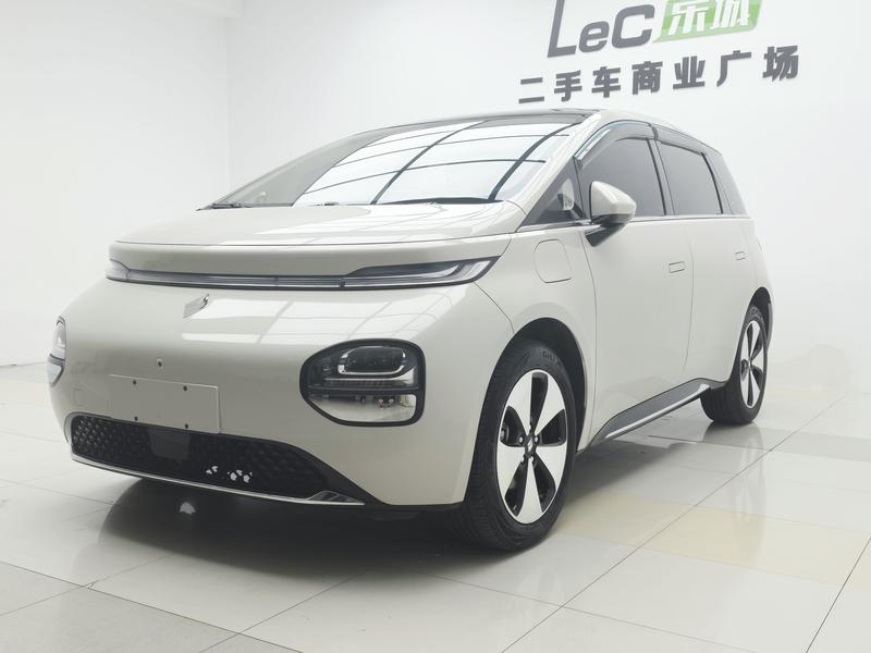 Baojun Yunduo, 2024 — купить в Чебоксарах под ключ