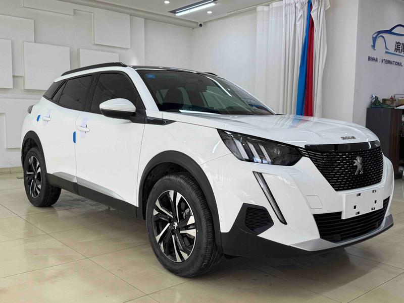 Peugeot 2008, 2022 — фото 3 из 12