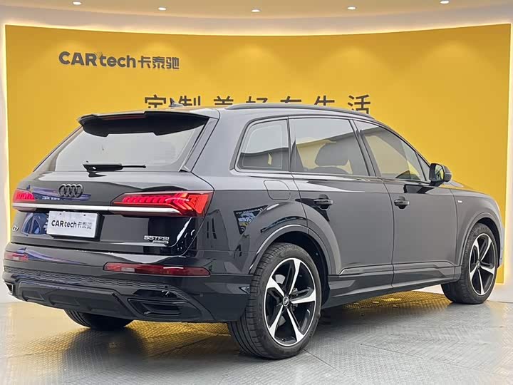 Audi Q7, 2021 — фото 4 из 9