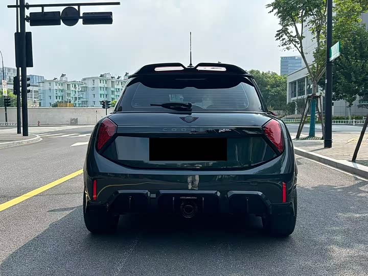 Mini Mini JCW, 2025 — фото 4 из 9