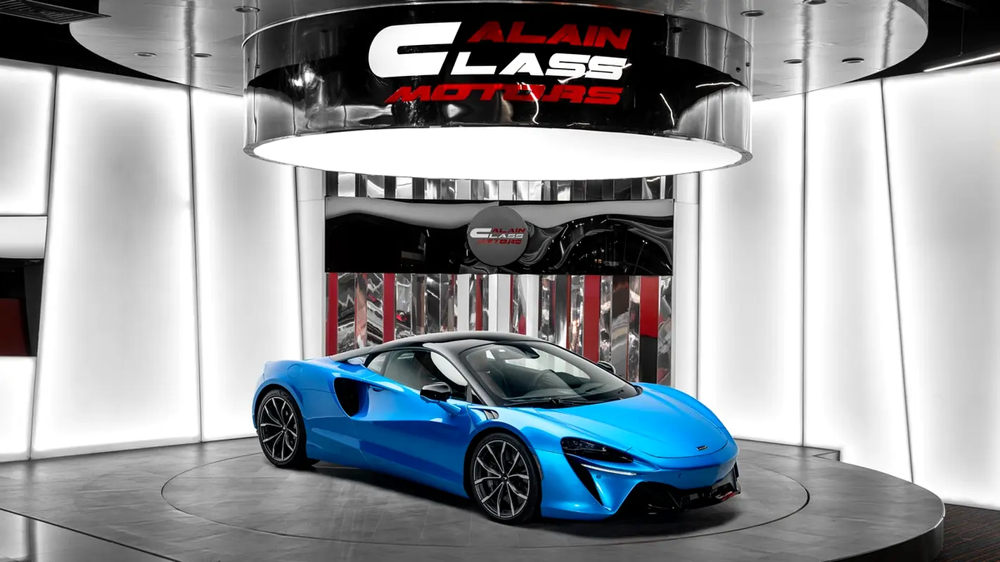 McLaren Artura, 2023