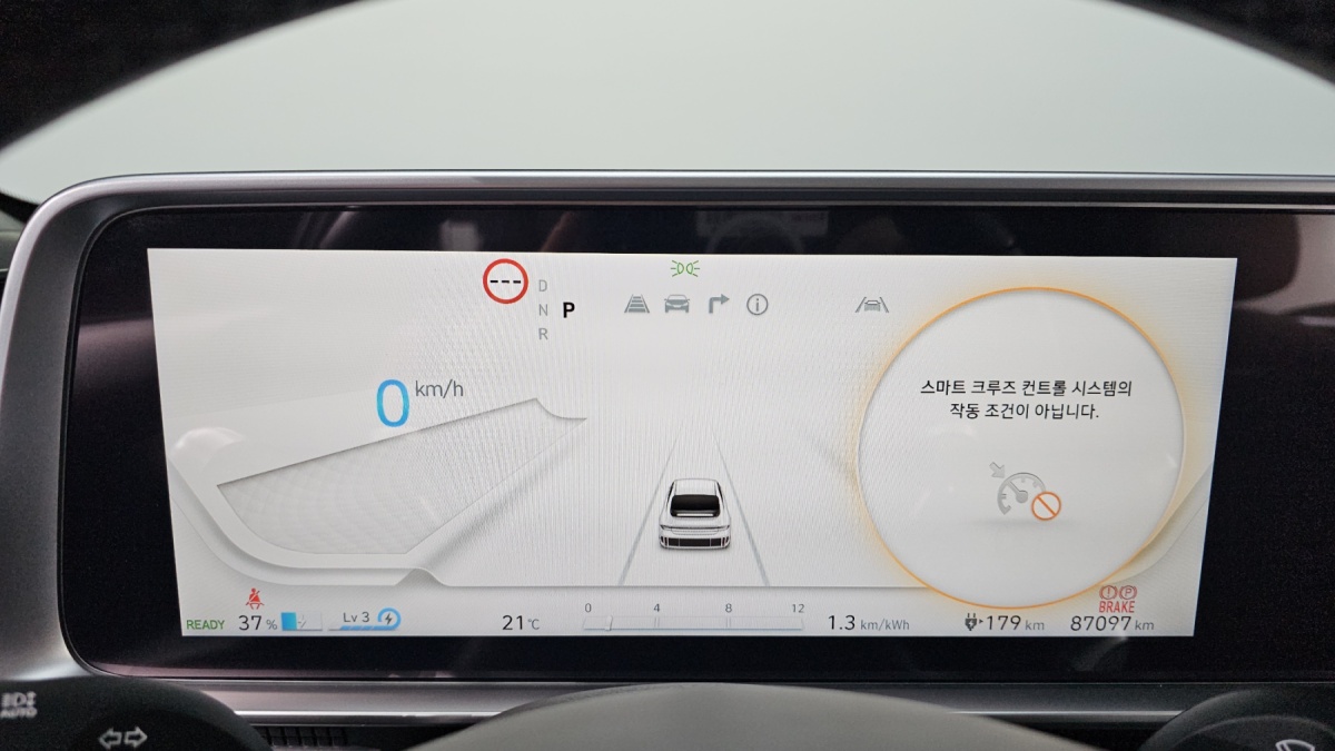 Hyundai Ioniq 6, 2022 — фото 7 из 12