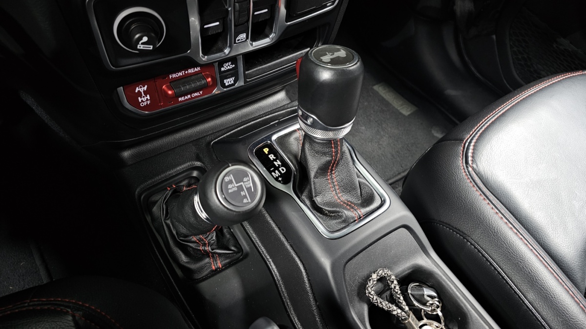 Jeep Wrangler, 2022 — фото 8 из 12