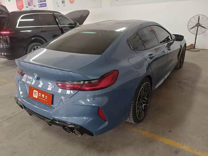 BMW M8, 2022 — фото 4 из 5