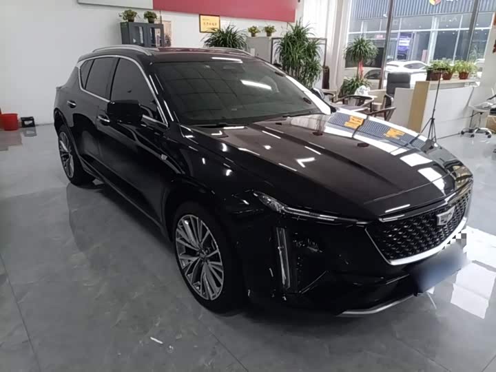 Cadillac GT4, 2023 — фото 4 из 9