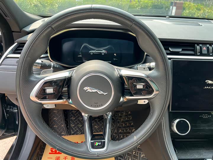 Jaguar XF L, 2022 — фото 9 из 9