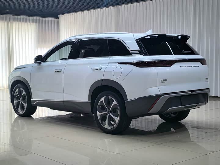 BYD Frigate 07, 2023 — фото 4 из 9