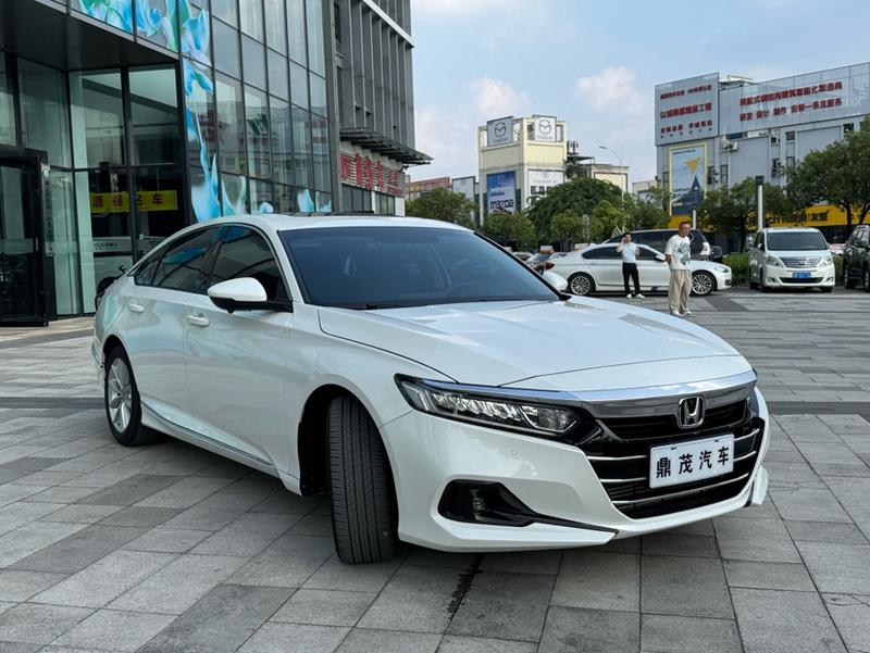 Honda Accord, 2022 — фото 3 из 12