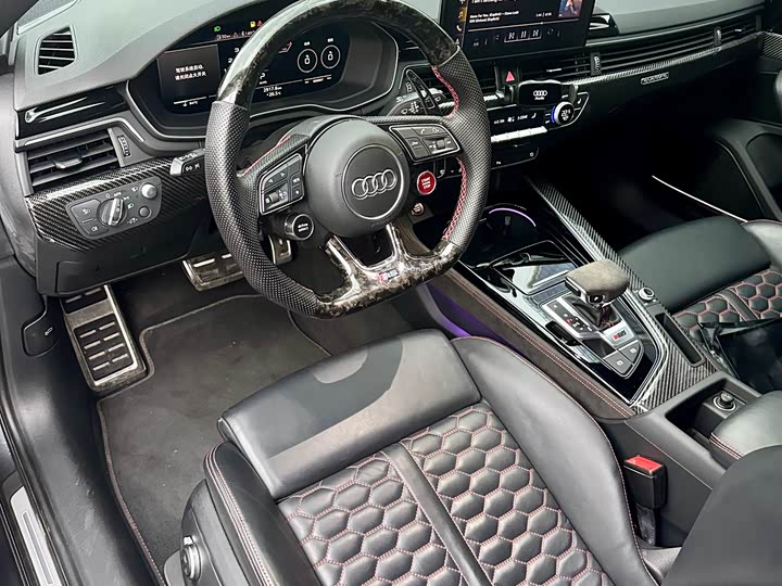 Audi RS 4, 2023 — фото 7 из 9