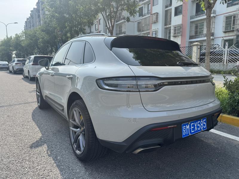 Porsche Macan, 2022 — фото 4 из 12