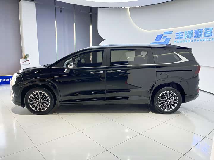 Hyundai Custo, 2025 — фото 3 из 9