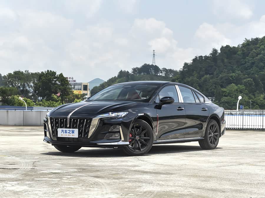 Hongqi H6, 2026 — купить в Москве под ключ