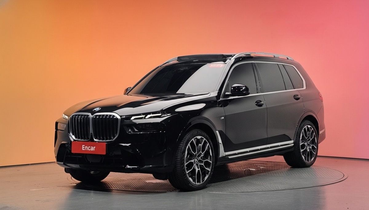BMW X7, 2025 — купить в Москве под ключ