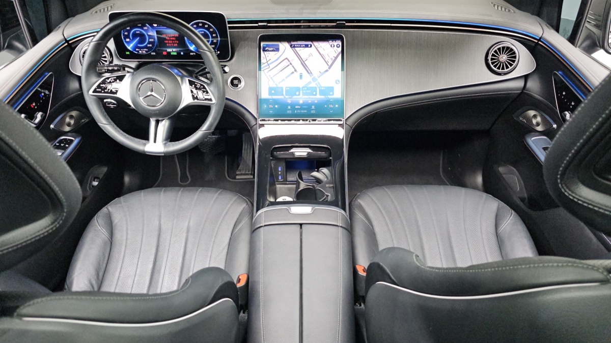 Mercedes-Benz EQE, 2023 — фото 6 из 12