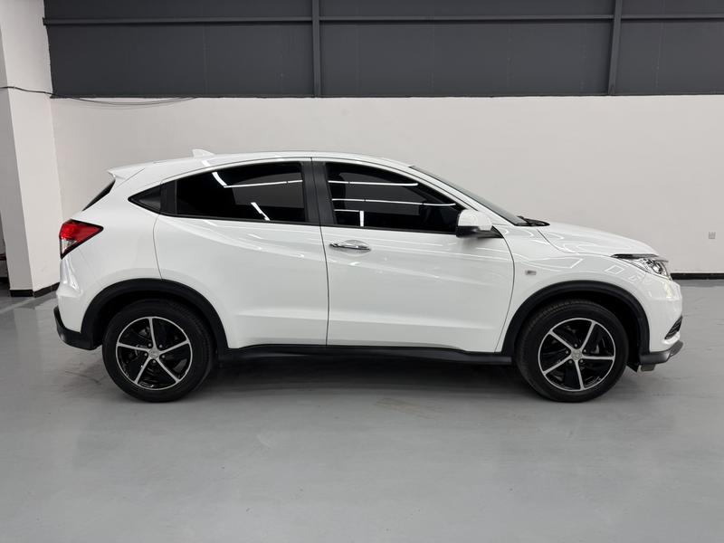 Honda Vezel, 2022 — фото 7 из 12