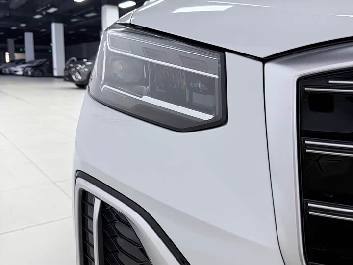 Audi Q2L, 2022 — фото 7 из 9