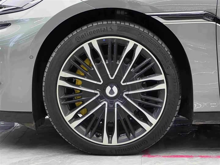 Denza Z9GT, 2025 — фото 4 из 9