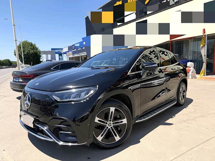 Mercedes-Benz EQE SUV, 2024 — фото 2 из 9