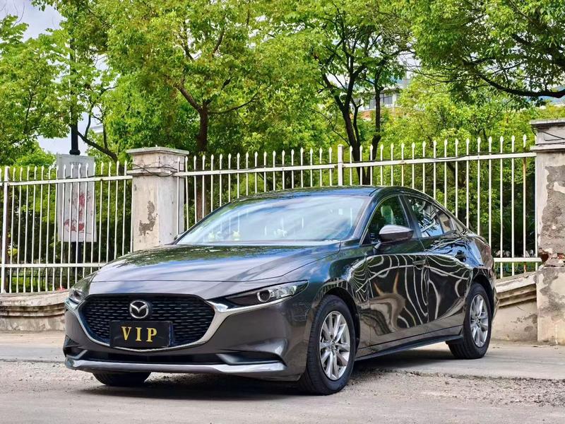 Mazda 3 (Axela), 2022 — купить в Москве под ключ