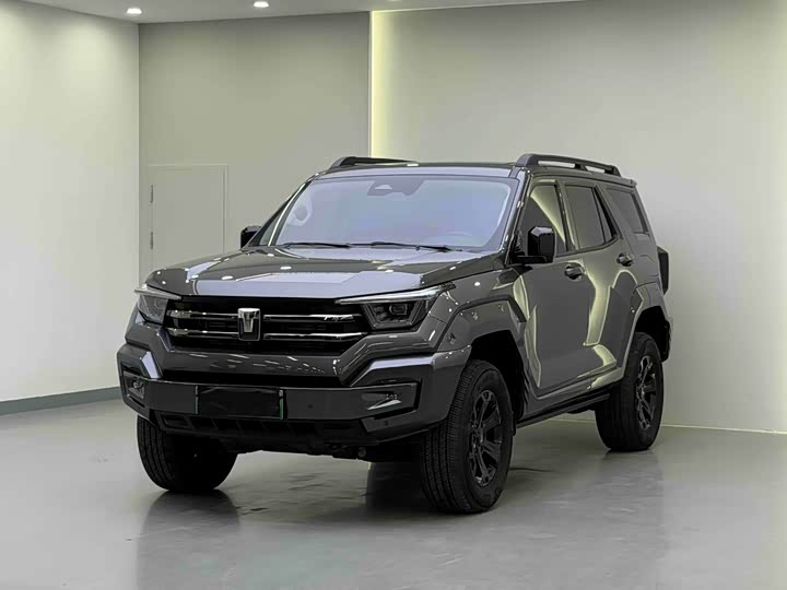 Tank 400 Hybrid, 2023 — купить в Кирове под ключ