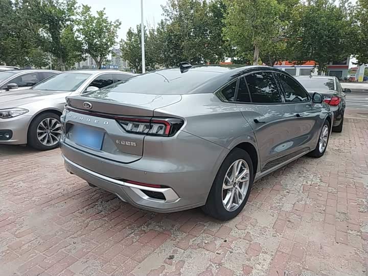 Ford Mondeo, 2022 — фото 7 из 9