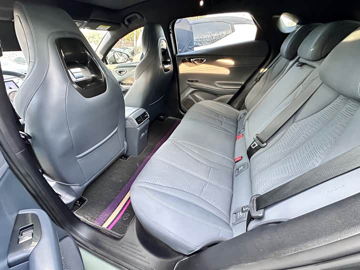 BYD Seal 06 GT, 2024 — фото 5 из 9