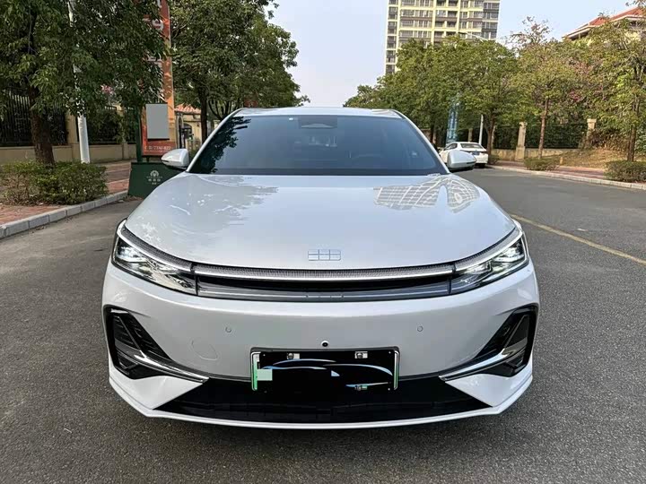 Geely Galaxy A7, 2025 — фото 2 из 9