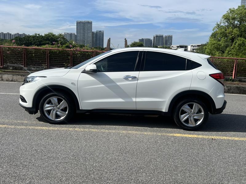 Honda Vezel, 2022 — фото 4 из 12