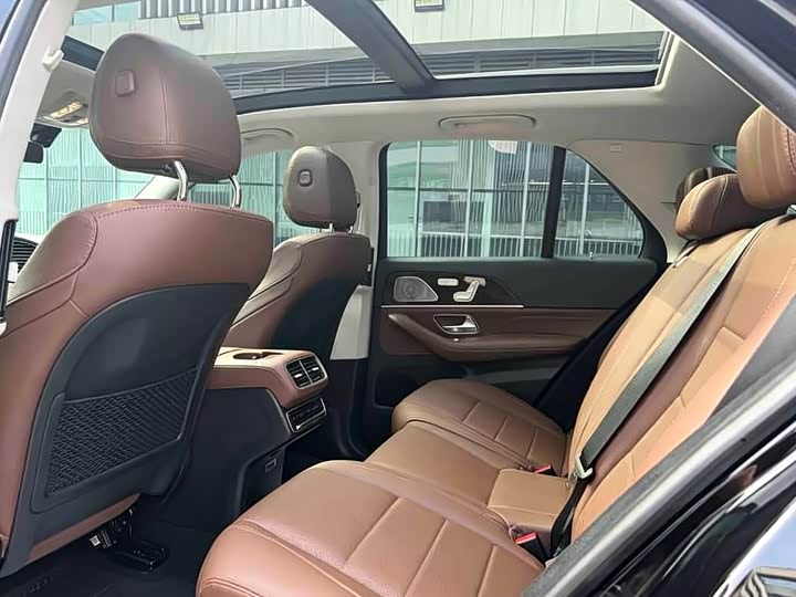Mercedes-Benz GLE-Class, 2023 — фото 8 из 9