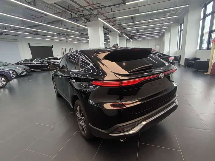 Toyota Harrier, 2022 — фото 6 из 9