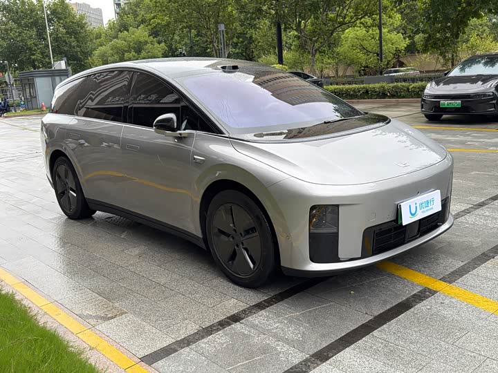 LiXiang i8, 2025 — фото 3 из 9