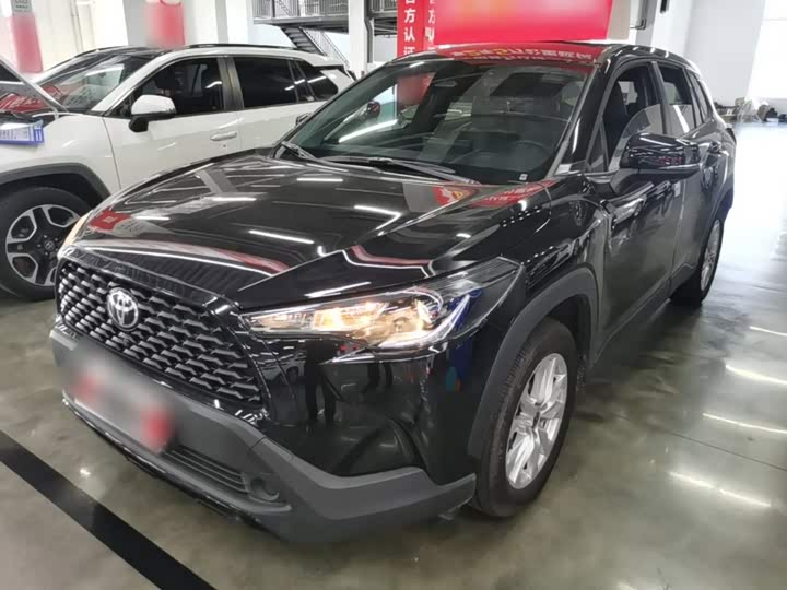 Toyota Corolla Cross, 2024 — фото 2 из 9