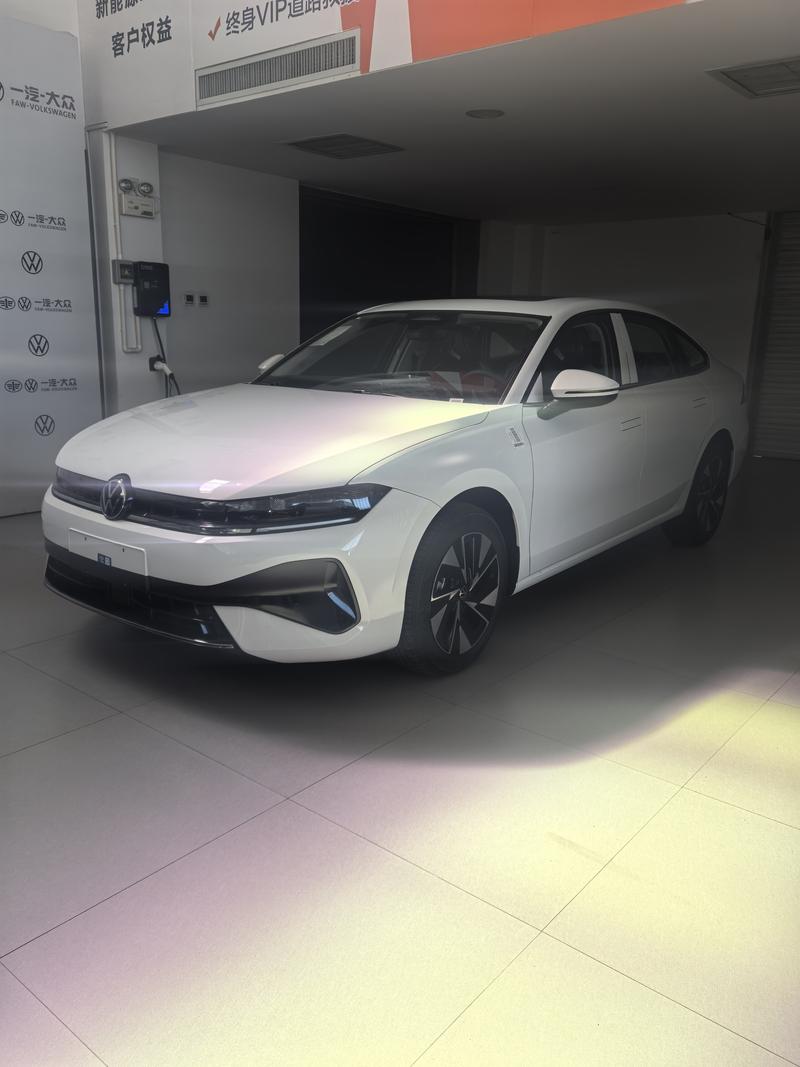 Volkswagen Sagitar L, 2026 — купить в Ижевске под ключ