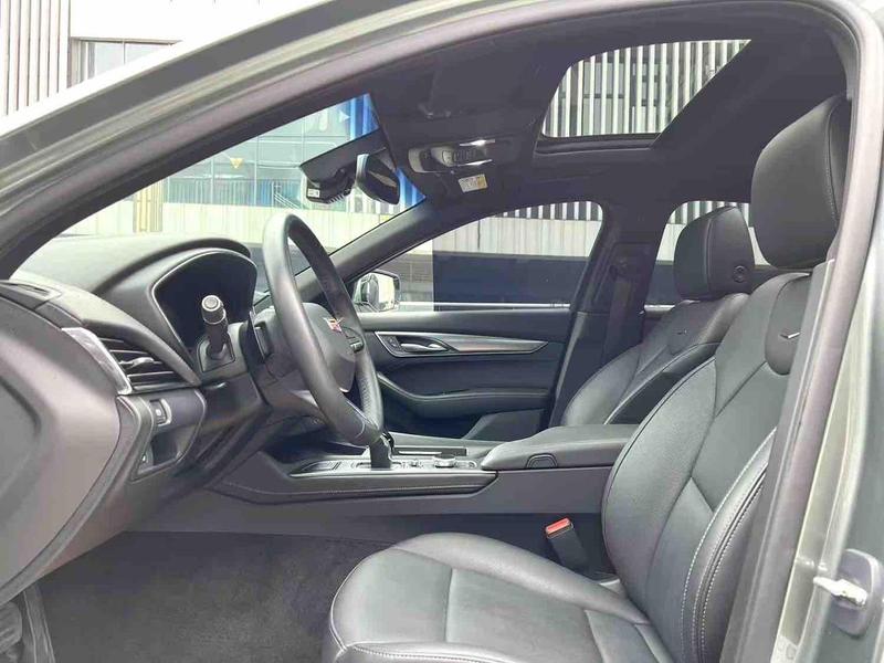 Cadillac CT5, 2023 — фото 7 из 9