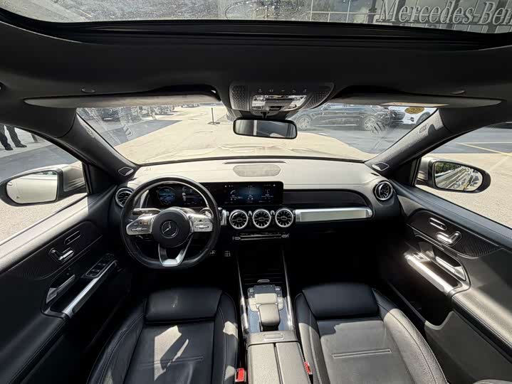 Mercedes-Benz EQB, 2022 — фото 9 из 9