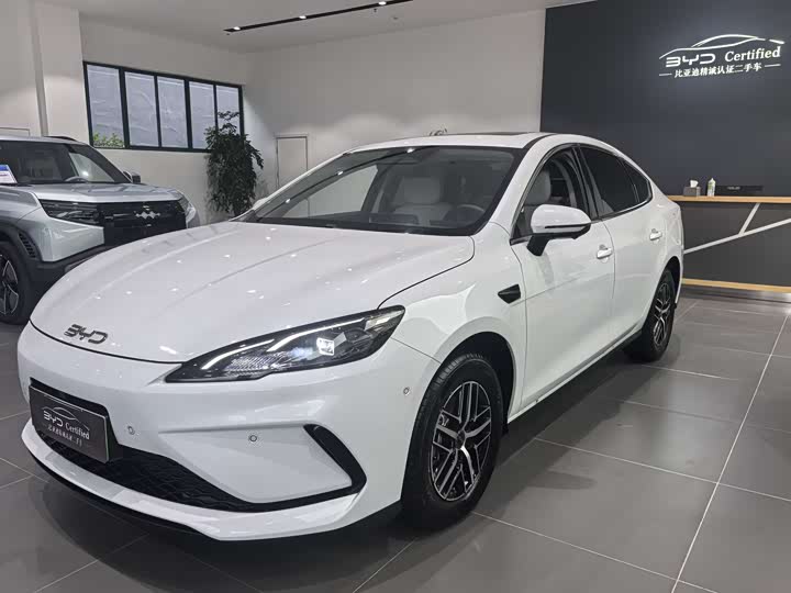 BYD Seal 05 DM-i Hybrid, 2024 — купить в Твери под ключ