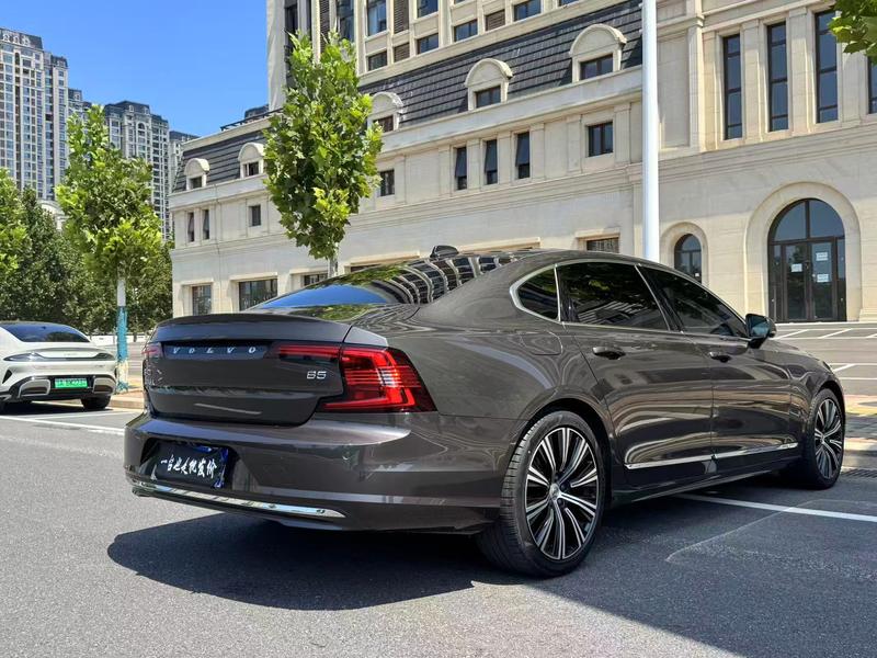 Volvo S90, 2023 — фото 6 из 12