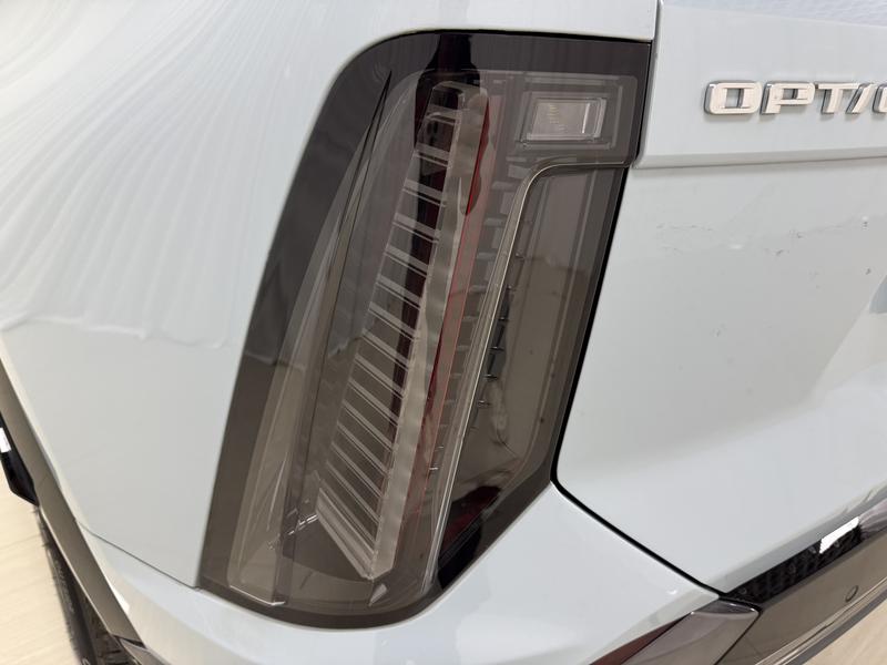 Cadillac Optiq, 2024 — фото 10 из 12