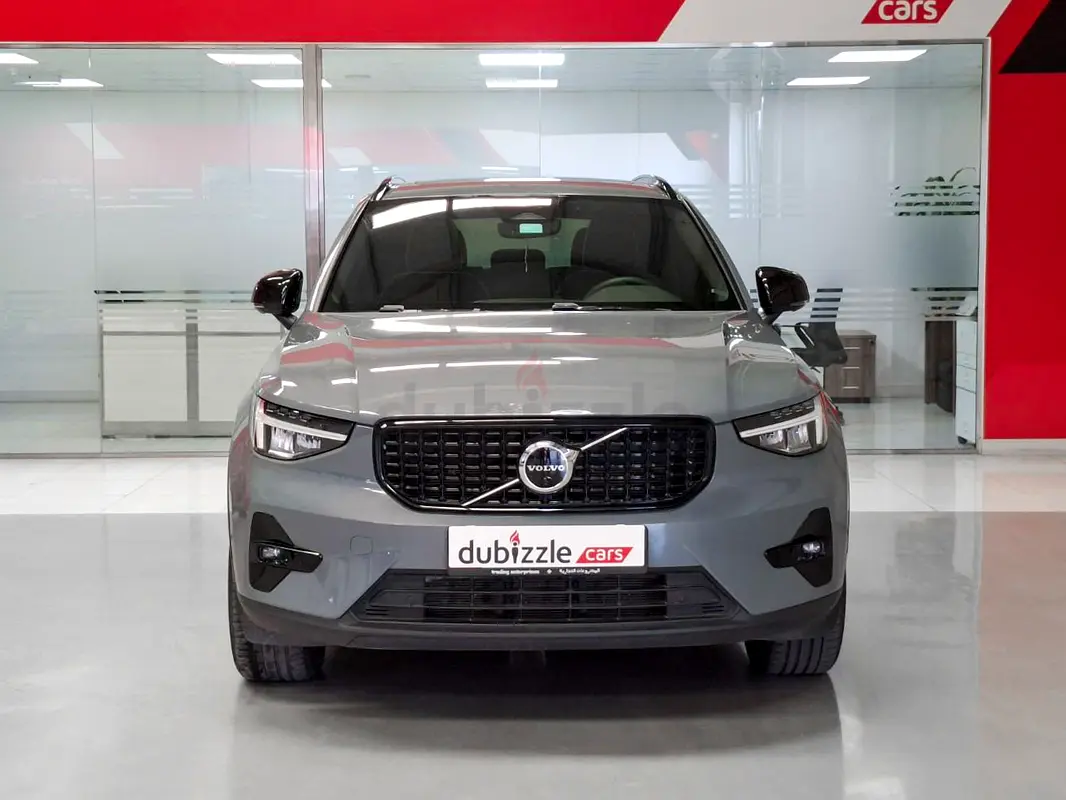 Volvo XC40, 2023 — фото 2 из 10
