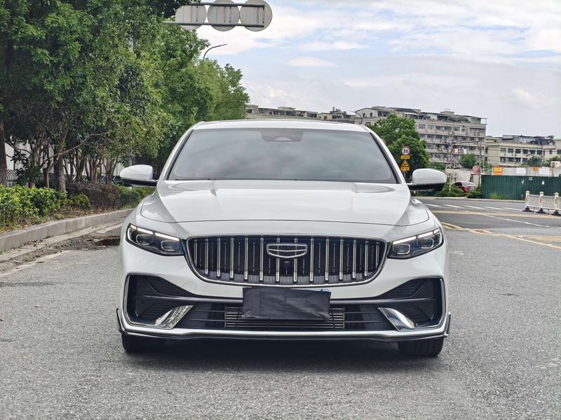 Geely Preface, 2025 — фото 2 из 11