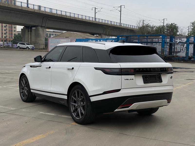 Land Rover Range Rover Velar, 2024 — фото 4 из 12