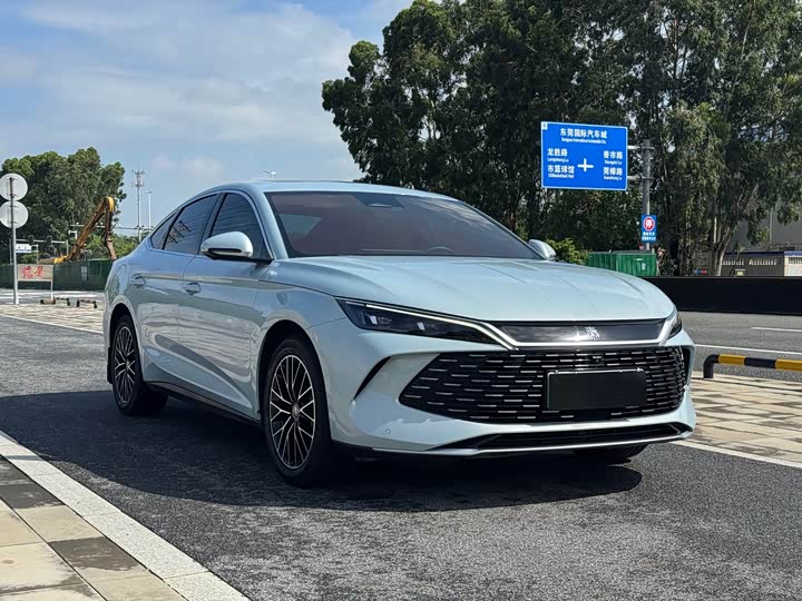BYD Qin L, 2024 — фото 3 из 9