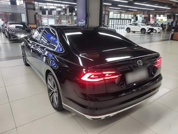 Volkswagen Phideon, 2023 — фото 5 из 9
