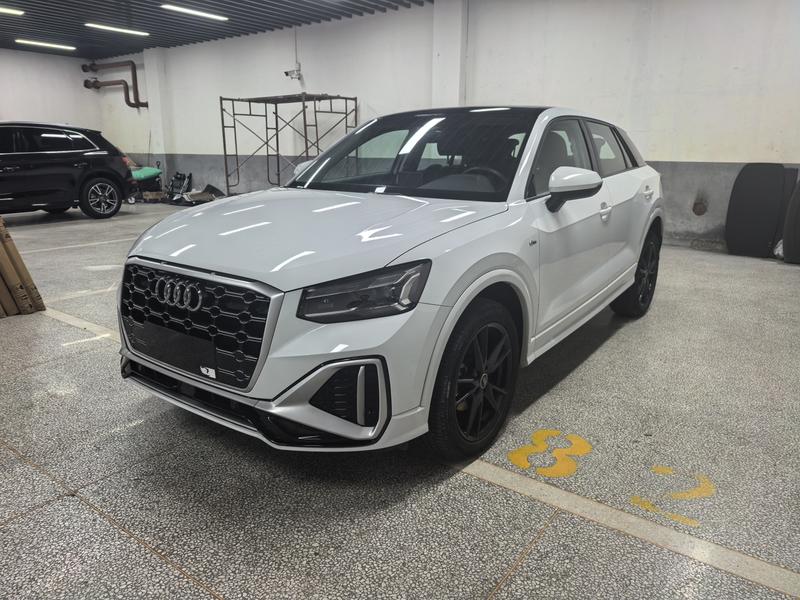 Audi Q2L, 2023 — купить в Туле под ключ